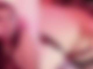 Live cam show with LunaPleasure - Brown Eyes MILF on Camsoda