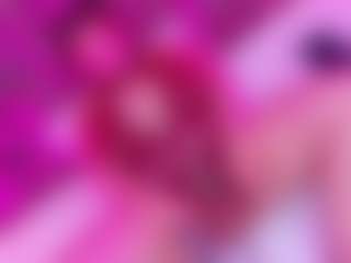 Live cam show with LunaPleasure - MILF Teen (18+) on Camiplay Live