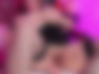 Live cam show with LunaPleasure - Brown Hair MILF on Mixed Magazine Live