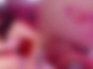 Live cam show with LunaPleasure - Gamer Mature on Cam Slut