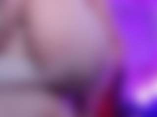 LunaPleasure's Live Sex Cam Show
