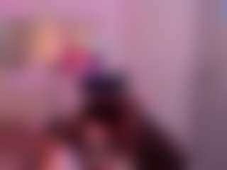 Live cam show with LunaPleasure - Mature MILF on Camsoda