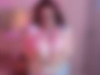 Live cam show with LunaPleasure - Handjob on Camsoda
