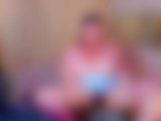 Live cam show with LunaPleasure - Squirt Mature on Camsoda