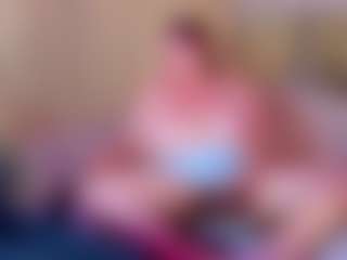Live cam show with LunaPleasure - BBW on Camsoda