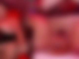 Live cam show with LunaPleasure - Handjob on StripNow