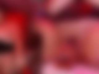 Live cam show with LunaPleasure - Dildo Or Vibrator on Milfs Live