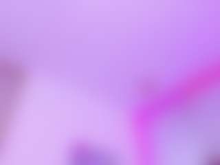 Live cam show with LunaPleasure - Shaved Pussy MILF on fapnchat