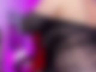 Live cam show with LunaPleasure - Brown Hair Teen (18+) on xxxlivecams.org