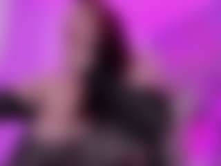 Live cam show with LunaPleasure - Anal on TastyBlacksLive