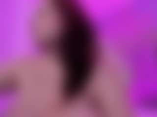 Live cam show with LunaPleasure - Twerk Latina on Camsoda | colombia