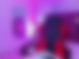 LunaPleasure MILF webcam performer live streaming