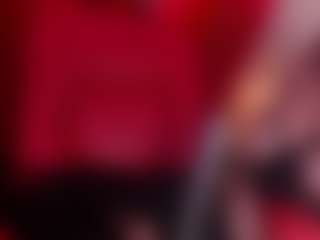 Live cam show with LunaPleasure - Teen (18+) on CamClone