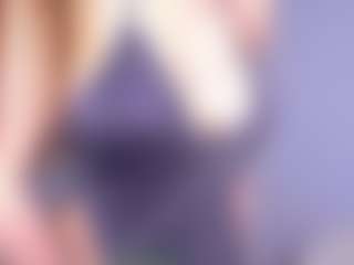 Live cam show with Nova - Hazel Eyes on hotwifechat.live
