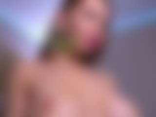 Live cam show with Nova - Spank Brown Hair on CamwithHer