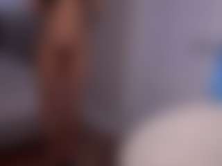 Live cam show with Nova - Amateur on Milf Play