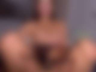 Live cam show with Nova - Middle Aged on Soda Cam