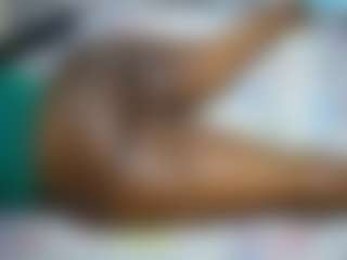 Live cam show with pretty-kellyn - Big Tits on studioflirtlive.com