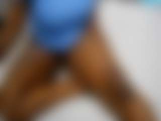 pretty-kellyn's Live Sex Cam Show