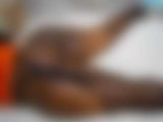 pretty-kellyn's Live Sex Cam Show