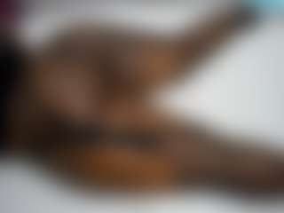 pretty-kellyn's Live Sex Cam Show
