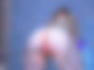 YaaaNaaa's Live Sex Cam Show