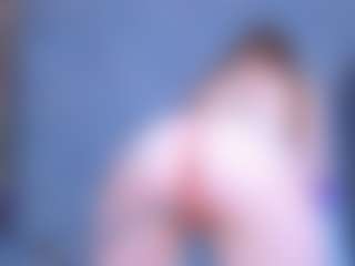 Live cam show with YaaaNaaa - Butt Plug on TeamSkeetLive