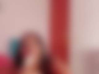 Live cam show with Zoey-Donovan - Oil on Milfs Live