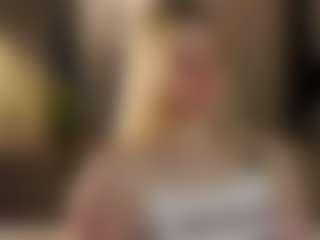Live cam show with AlodiaGanter - Gray Eyes on luckytryst.com