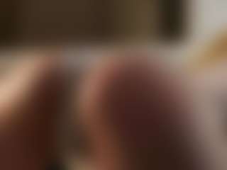 AlodiaGanter's Live Sex Cam Show