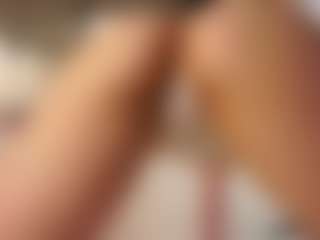 Live cam show with AlodiaGanter - College on Instabang