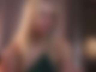 AlodiaGanter's Live Sex Cam Show