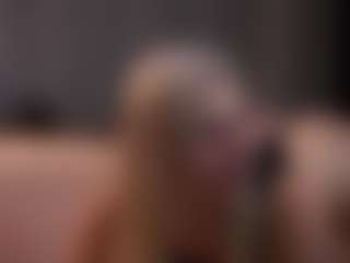 AlodiaGanter's Live Sex Cam Show