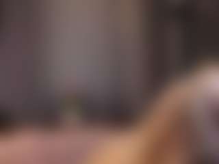 Live cam show with AlodiaGanter - Cute on Gym Cam Girls
