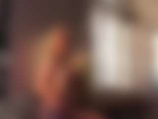 Live cam show with AlodiaGanter - Gray Eyes on Uber Horny