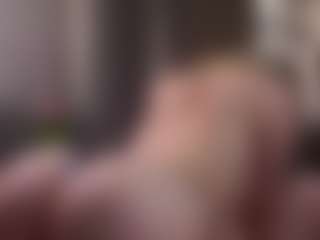 Live cam show with AlodiaGanter - Smoking on Cam Slut