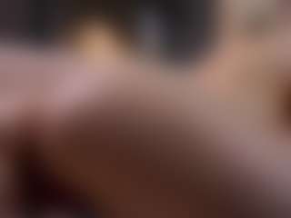 Live cam show with AlodiaGanter - Gray Eyes on Camsoda