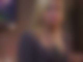 Live cam show with AlodiaGanter - Big Ass on Camsoda