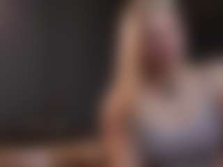 AlodiaGanter's Live Sex Cam Show