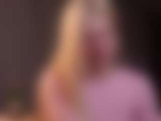 AlodiaGanter's Live Sex Cam Show