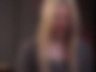 AlodiaGanter's Live Sex Cam Show