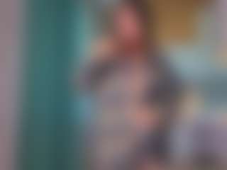 Live cam show with Donna - Raven Hair on Camsoda
