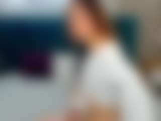 Live cam show with KetrinWhitee - Cute on Milfs Live