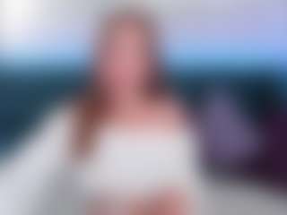 Live cam show with KetrinWhitee - Oil on realtime-chat