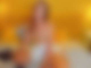 Live cam show with KetrinWhitee - Lovense Small Tits on Dare Cams