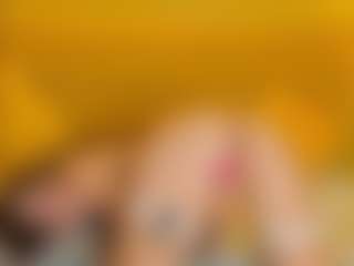 Live cam show with KetrinWhitee - Control on Camiplay Live