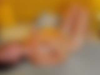 Live cam show with KetrinWhitee - Striptease on Sweet Sext