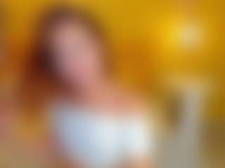 Live cam show with KetrinWhitee - Brown Hair on Camsoda
