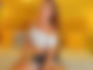 Live cam show with KetrinWhitee - Sexy on CamwithHer