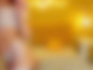 Live cam show with KetrinWhitee - Striptease on Camsoda